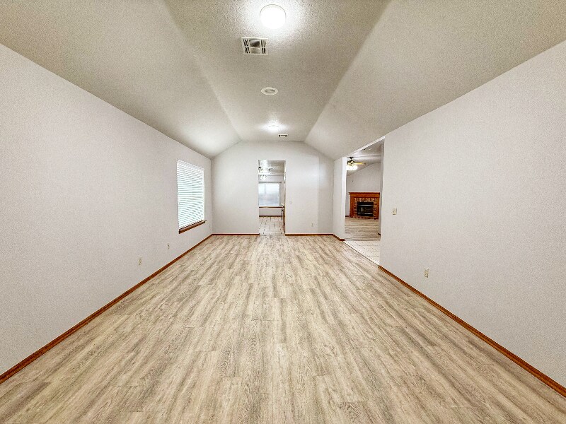 Building Photo - 6605 NW 134th St