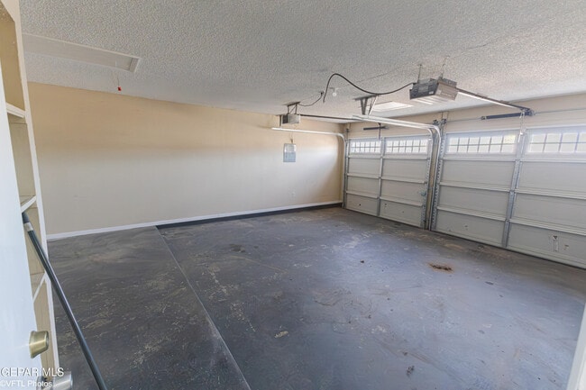 Building Photo - 7304 Gran Vida Dr