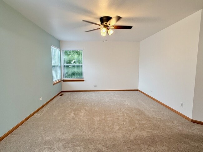 Building Photo - 34242 N Wineberry Ln