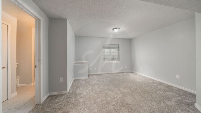 Building Photo - Updated Two Story in Cimmaron Hills