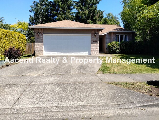 Primary Photo - Ranch in Quiet Neighborhood with Fenced Ya...