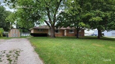 Building Photo - 1805 Jeanne St