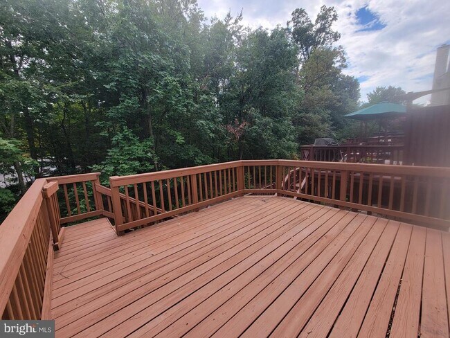 Building Photo - 20872 Ivymount Terrace