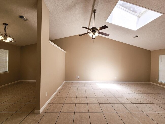 Building Photo - 3207 Glade Springs Dr