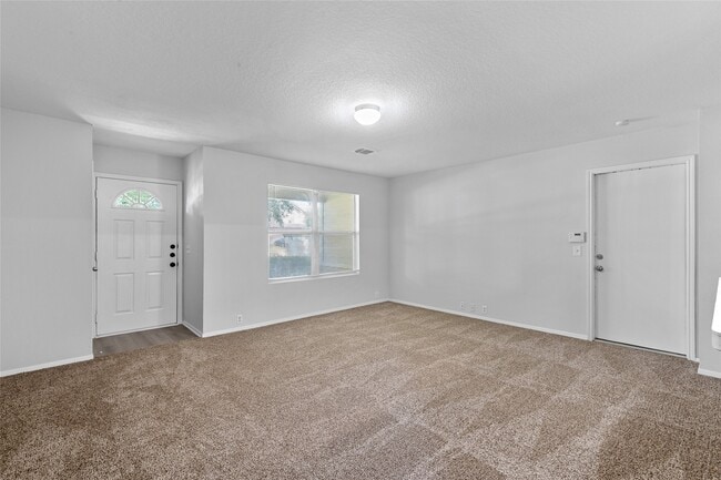 Building Photo - 3311 Jib Ct