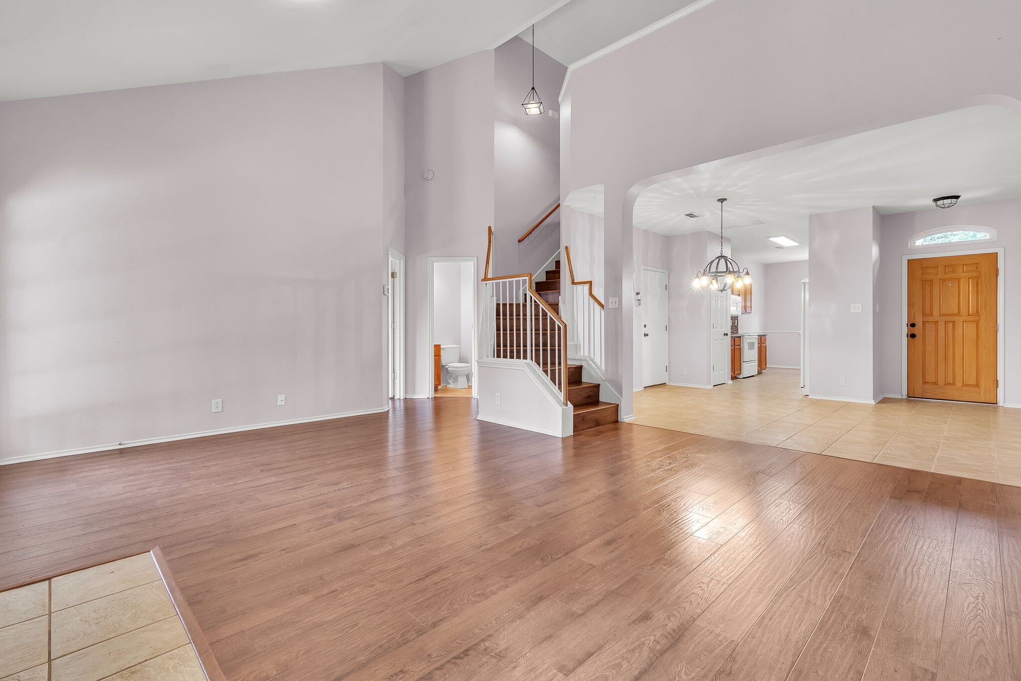Building Photo - 21539 Encino Lookout