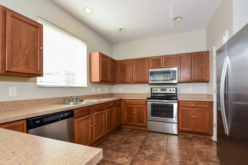 Building Photo - 18832 Sunterra Dr