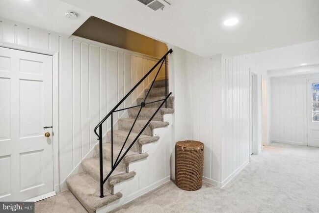 Building Photo - 7832 Fulbright Ct