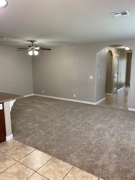 Building Photo - 3406 E Fairmont Pl