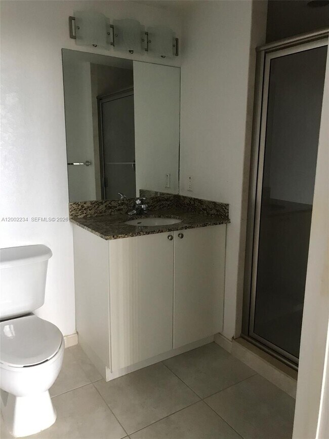 Building Photo - 1830 Radius Dr