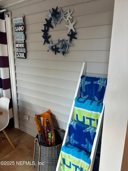 Building Photo - 110 Ocean Hollow Ln