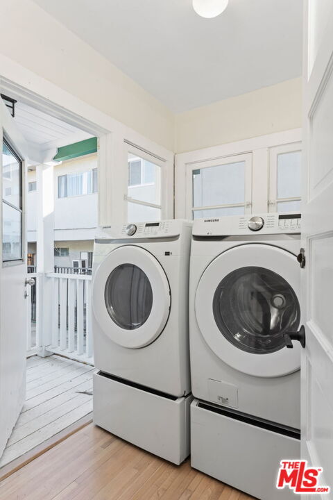 Building Photo - 1224 N Ogden Dr