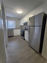 Building Photo - 48 Peninsula Pl