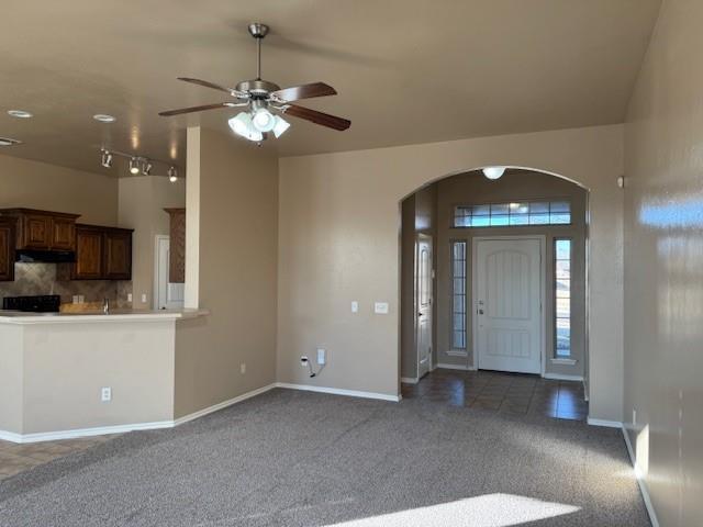 Building Photo - 2220 SE 7th St