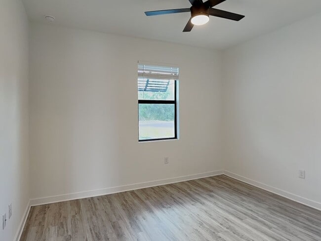 Building Photo - 26483 Explorer Rd