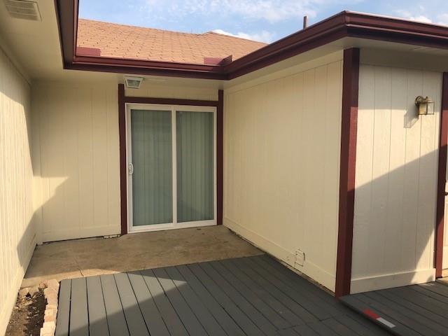 Building Photo - 5802 Falconcrest Dr