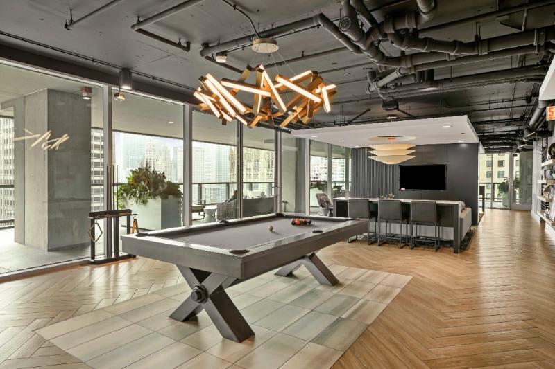 Building Photo - 204 E Grand Ave