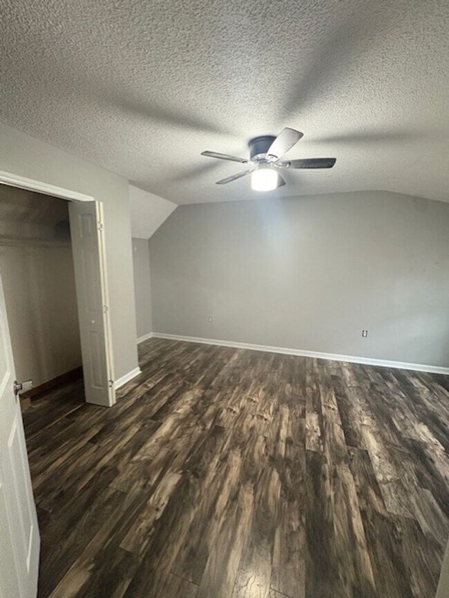 Building Photo - ?Bristol Gem: Modern 3-Bed House in Prime Bristol Location?