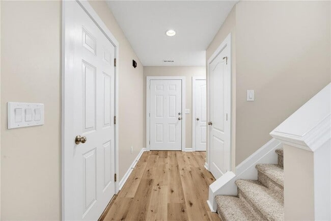 Building Photo - 106 Darby's Crossing Ct
