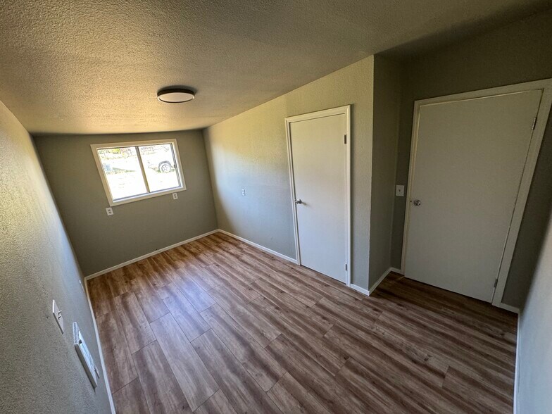 Bedroom 2 - 201 N Nile Ave