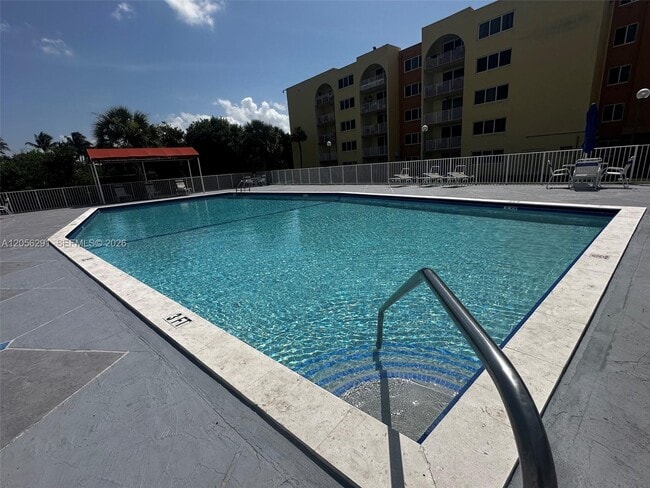 Building Photo - 7010 NW 186th St