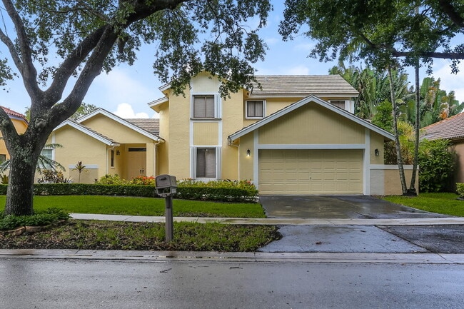 Building Photo - 10361 NW 18th Dr
