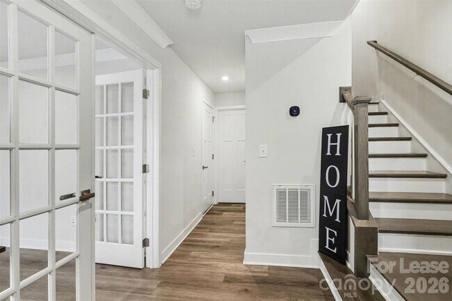 Building Photo - 1546 Aspire St