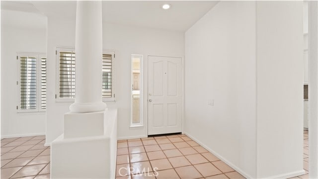 Building Photo - 37 Tennis Villas Dr