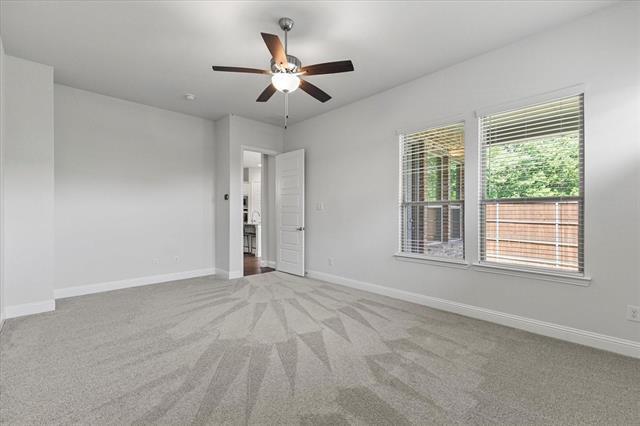 Building Photo - 2816 Crosse Dr
