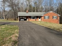 Building Photo - 9405 Mountain Run Lake Rd