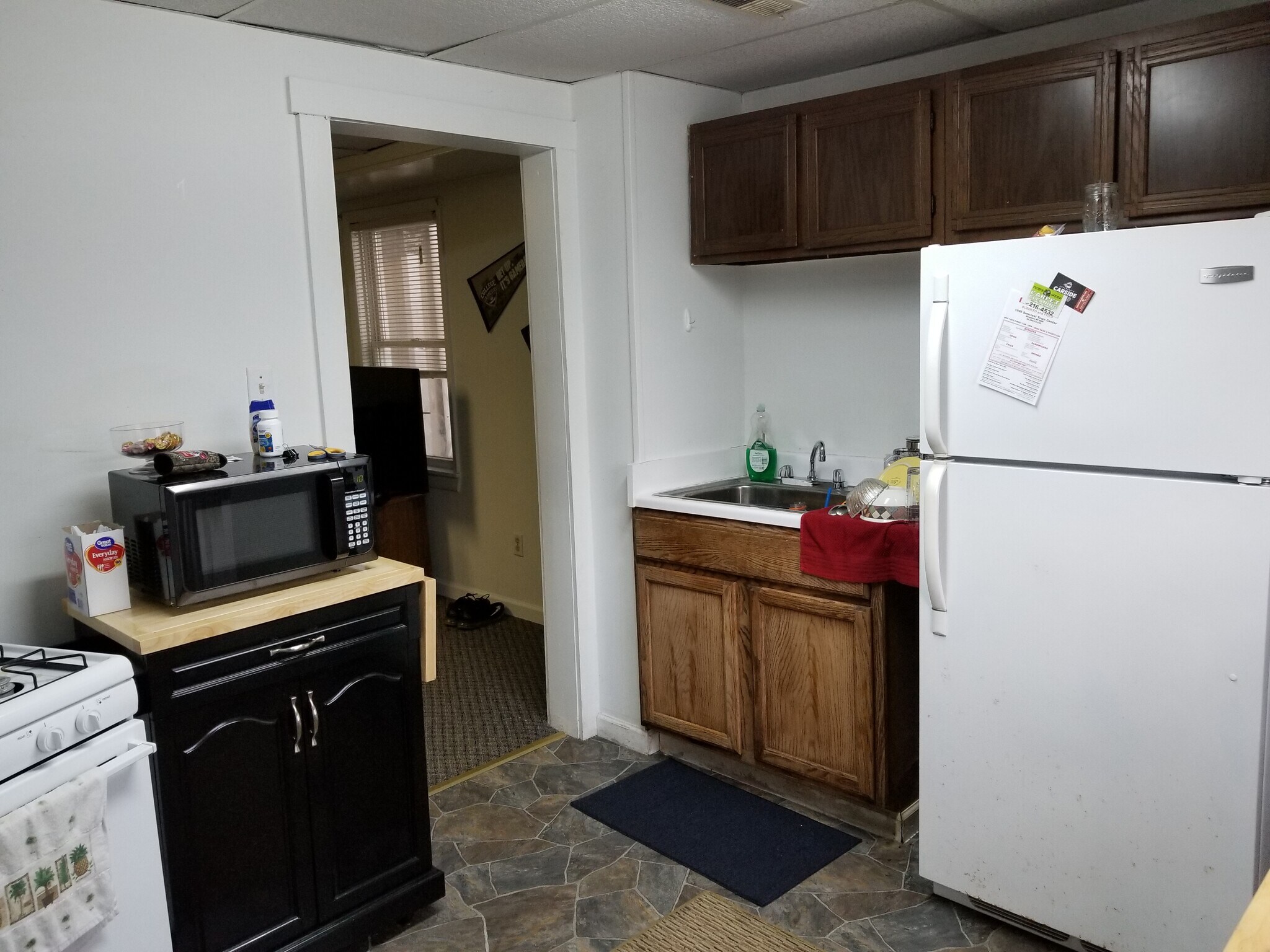 Building Photo - 221 Beechurst Ave