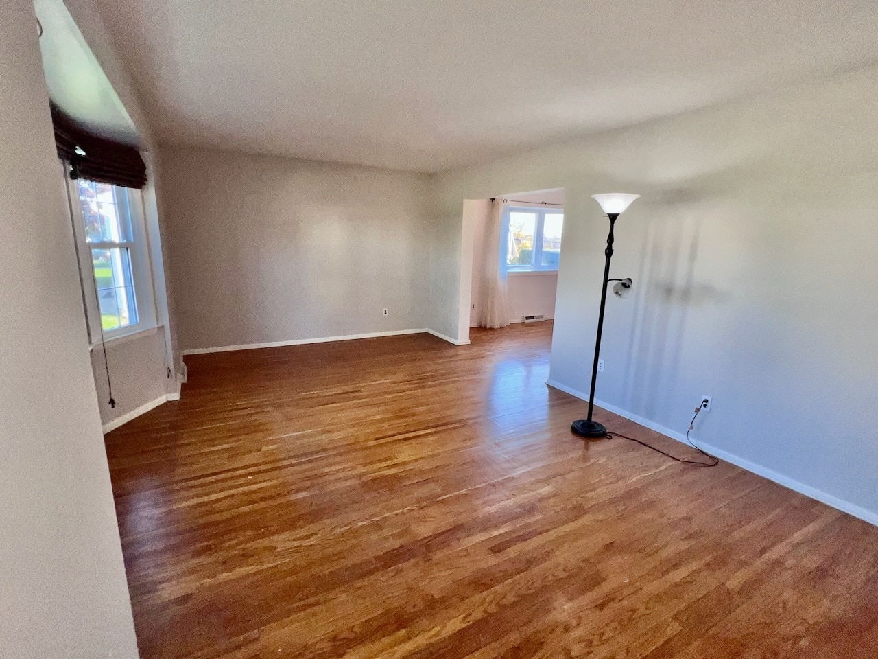 Building Photo - 918 Rockwell Rd