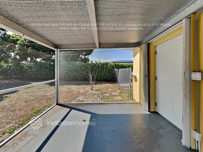 Building Photo - 1521 20th Ave N