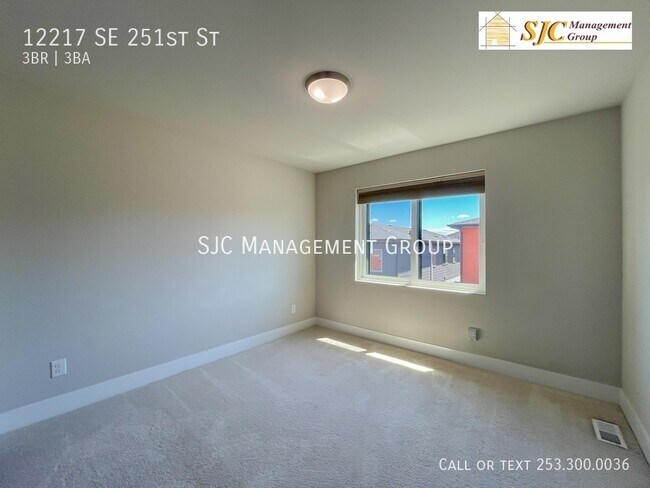 Building Photo - 12217 SE 251st St