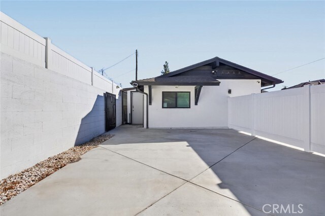 Building Photo - 13214 Stagg St