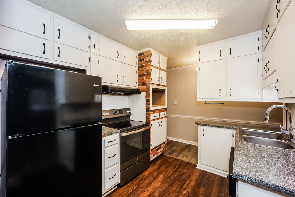 Building Photo - 2808 Adella Ct