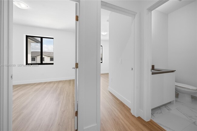 Building Photo - 18973 SW 344th Ter