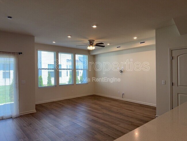 Building Photo - 7264 Selah Ln