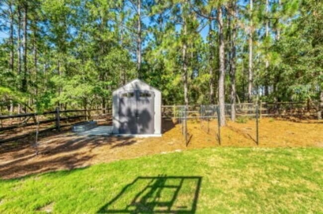 Building Photo - 190 Diamondhead Dr S