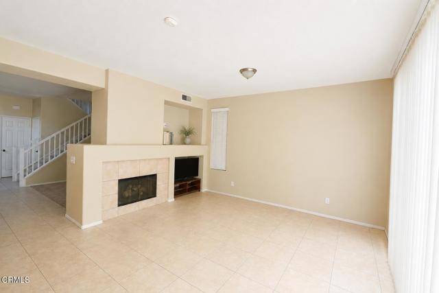 Building Photo - 4576 La Tuna Ct