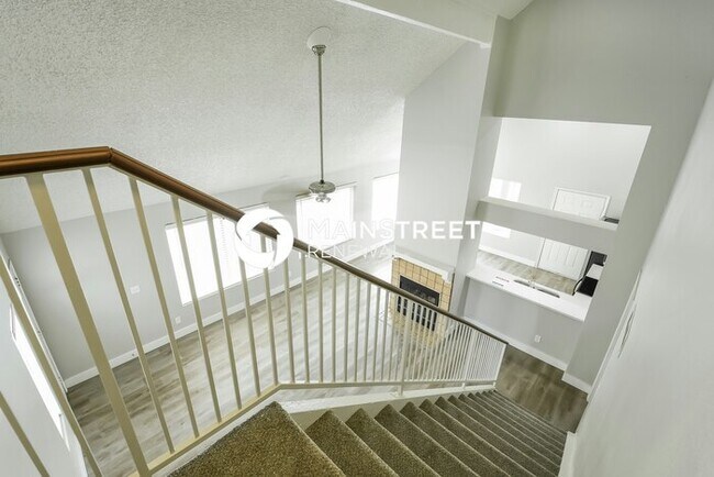 Building Photo - 4 Bedroom Pet-Friendly Home in Phoenix, AZ...