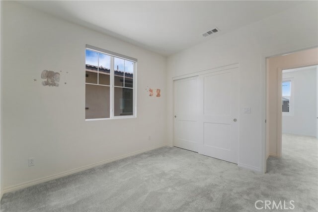 Building Photo - 4952 S Anderson Ave