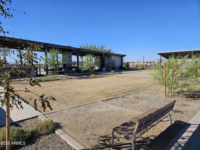Building Photo - 3353 S Primrose