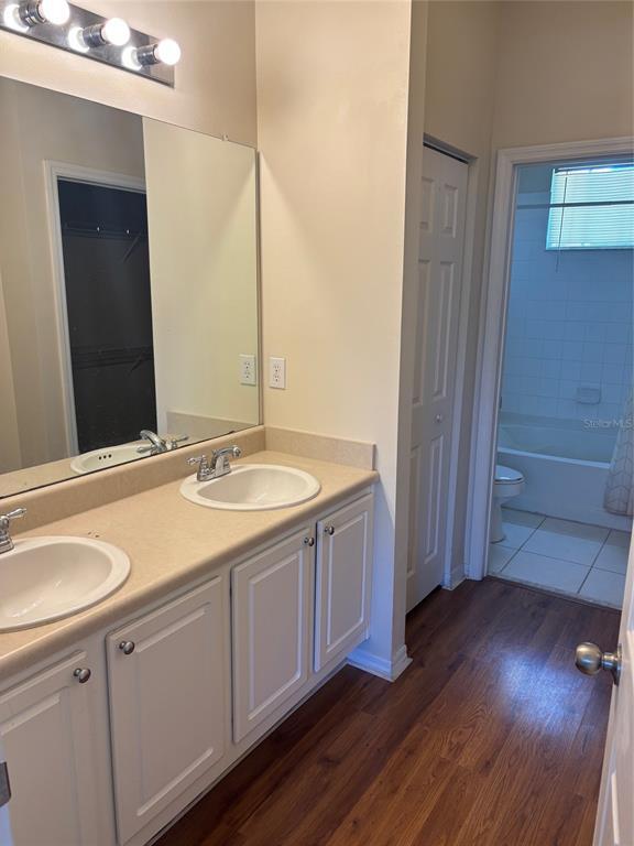 Building Photo - 5701 Bentgrass Dr