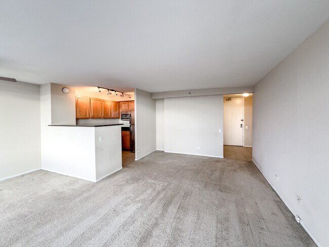 Building Photo - 4334 N Hazel St