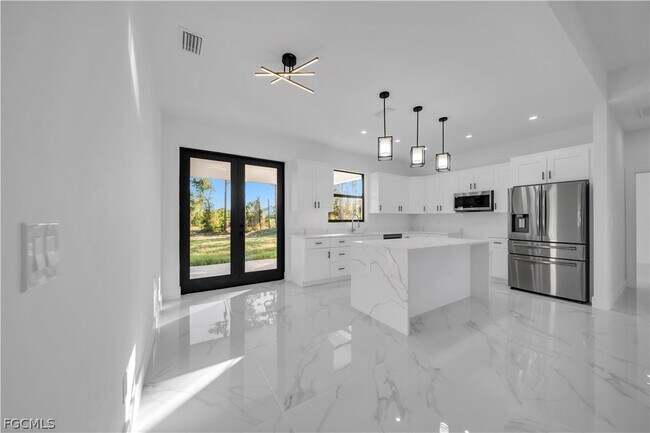 Building Photo - 5003 2nd St W