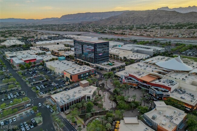 Building Photo - 9704 Cameo Rose Ln