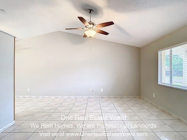 Building Photo - 12929 Ohio Woods Ln