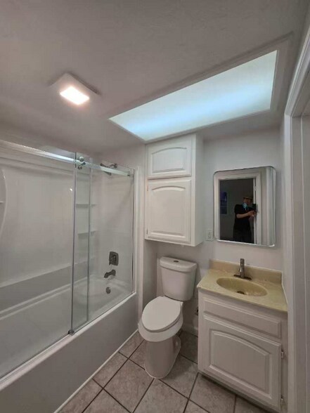 Building Photo - 4808 Ramona Pl