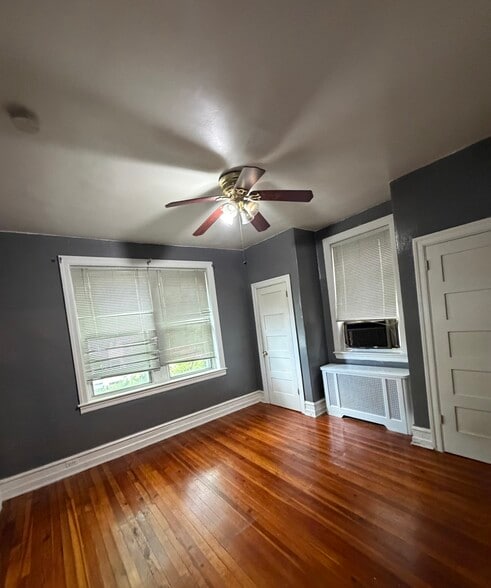 Building Photo - 5933 Carpenter St